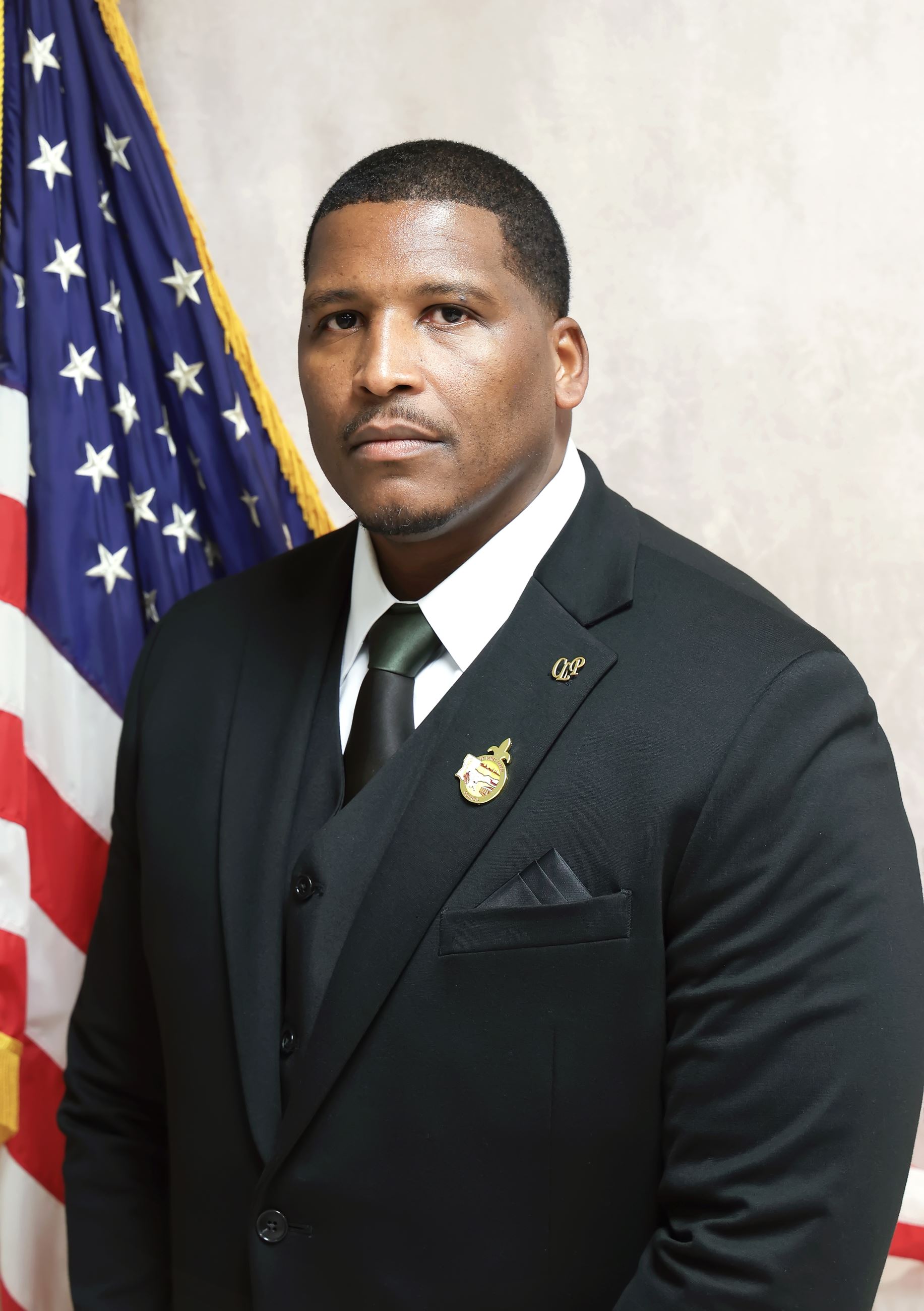 Courtney Long headshot